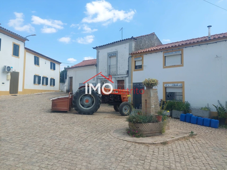 Moradia T2 para Venda em Nossa Senhora da Graça de Povoa e Meadas Foto 2