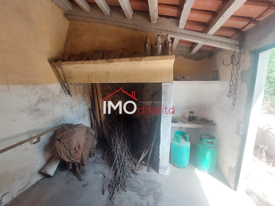 Moradia T2 para Venda em Nossa Senhora da Graça de Povoa e Meadas Foto 8