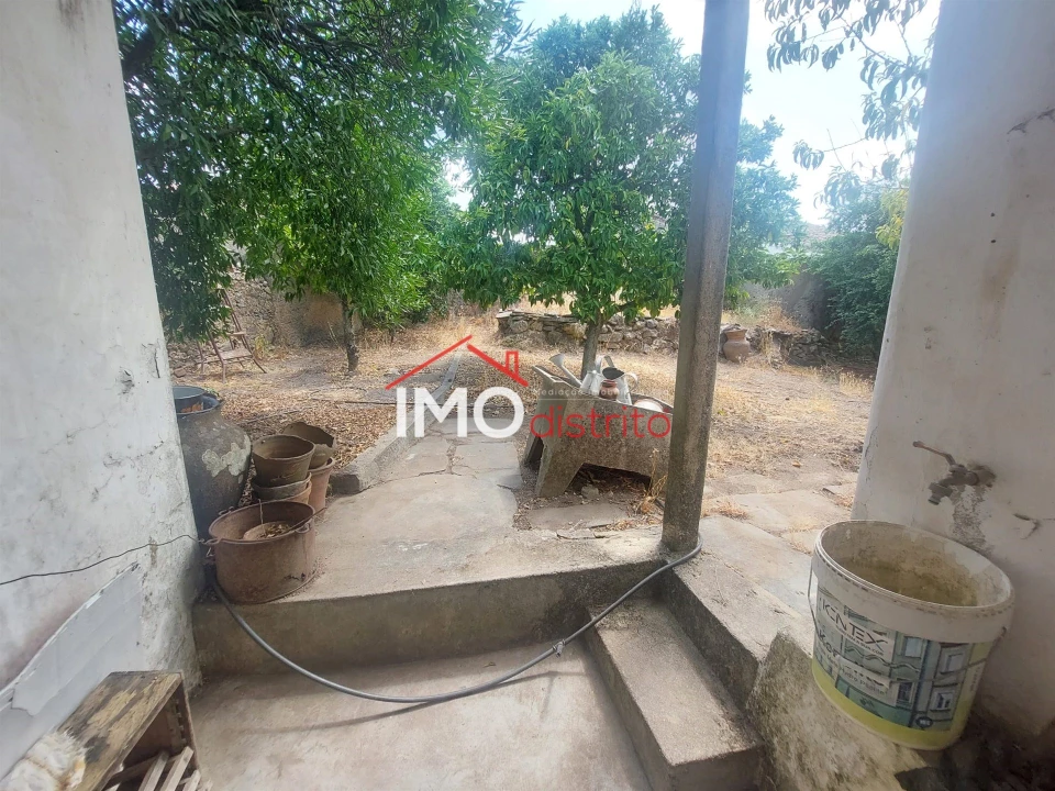 Moradia T2 para Venda em Nossa Senhora da Graça de Povoa e Meadas Foto 9