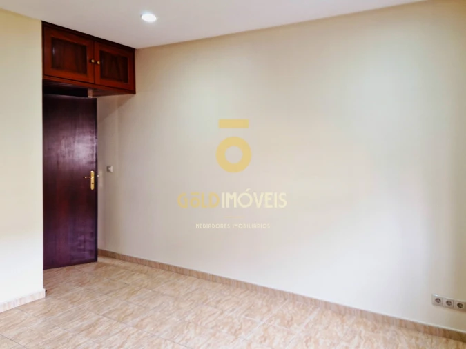 Apartamento T3 para Venda em O. Azeméis, Riba-Ul, Ul, Macinhata Seixa, Madail Foto 19