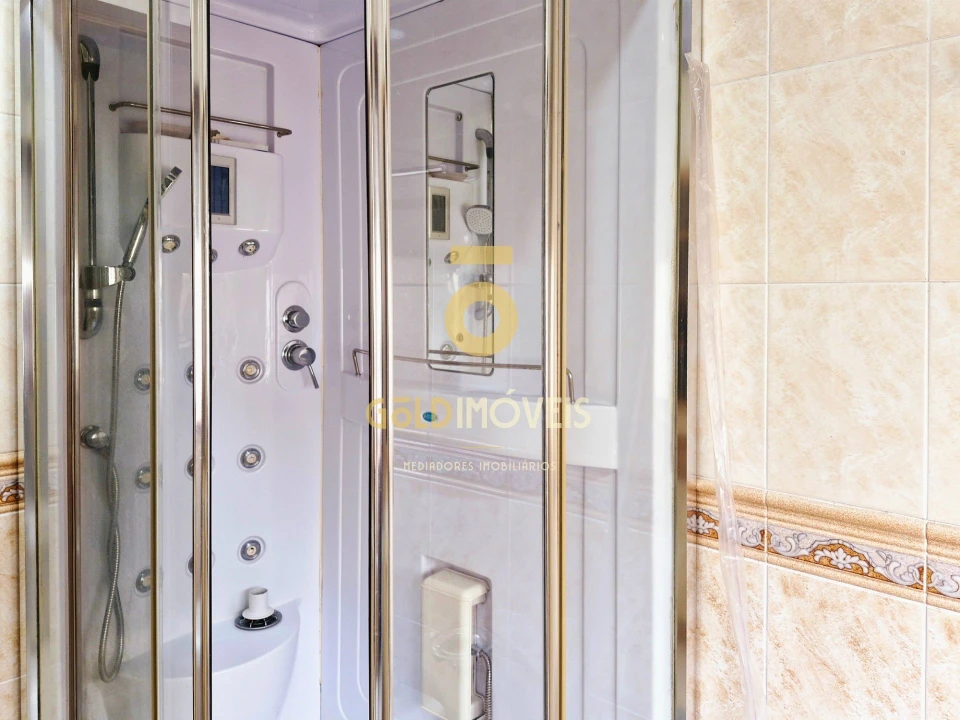 Apartamento T3 para Venda em O. Azeméis, Riba-Ul, Ul, Macinhata Seixa, Madail Foto 16