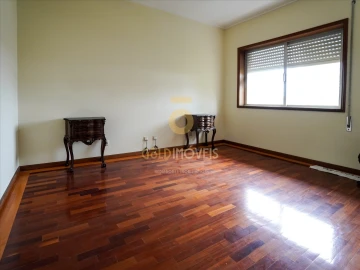 Apartamento T0 para Venda em Espinho