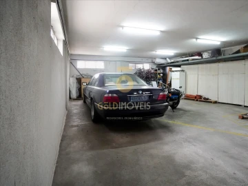 Apartamento T0 para Venda em Espinho