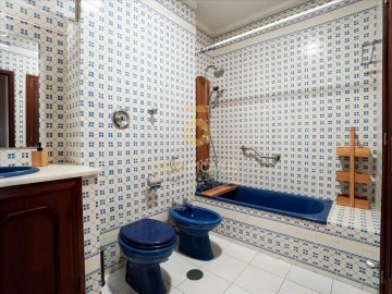 Apartamento T0 para Venda em Espinho