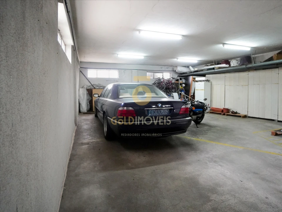 Apartamento T0 para Venda em Espinho Foto 19