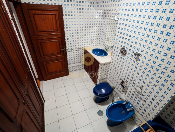 Apartamento T0 para Venda em Espinho Foto 13