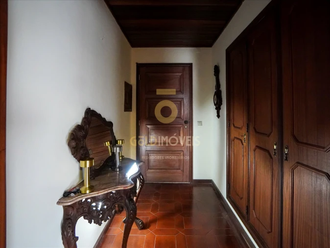 Apartamento T0 para Venda em Espinho Foto 4