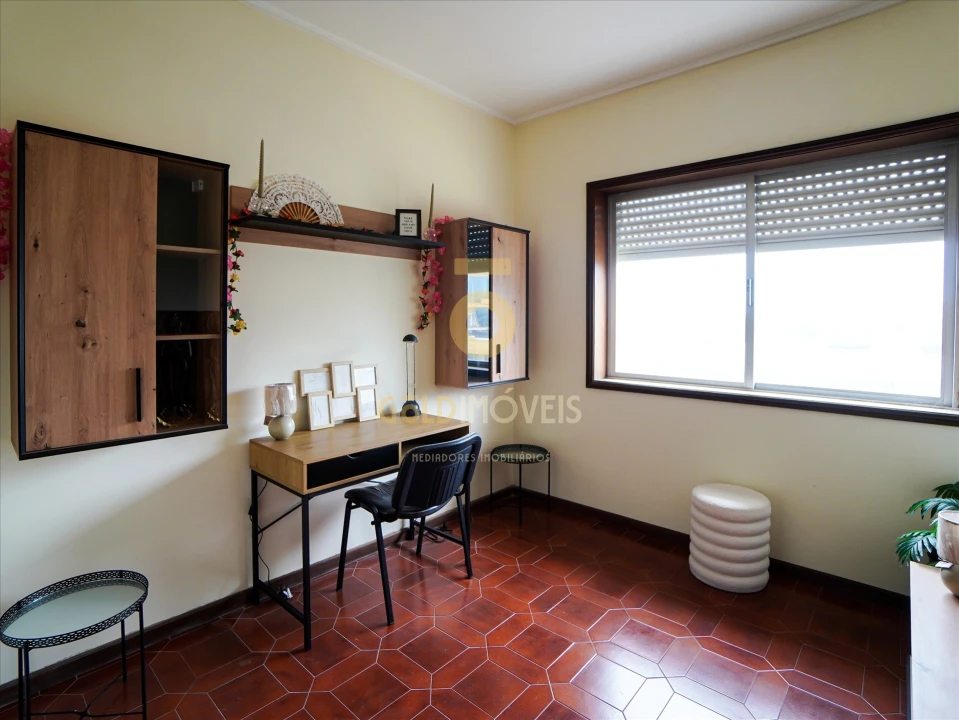 Apartamento T0 para Venda em Espinho Foto 16