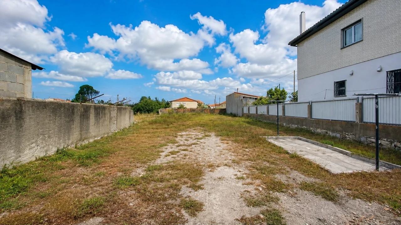Moradia T1 para Venda em Monte Real e Carvide Foto 12