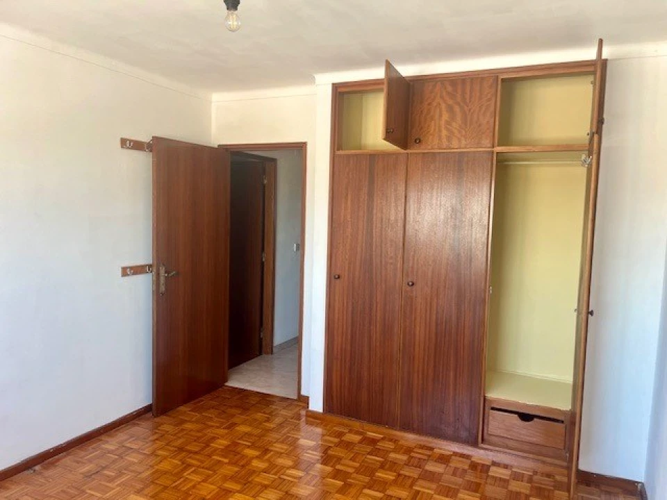 Apartamento T2 para Arrendamento em Marrazes e Barosa Foto 6