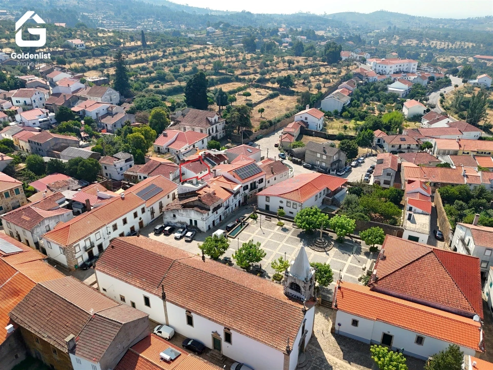Moradia T3 para Venda em São Vicente da Beira Foto 4