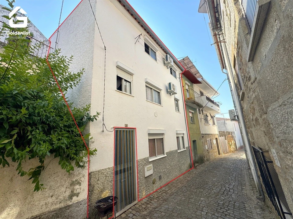 Moradia T3 para Venda em São Vicente da Beira Foto 1