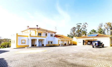 Moradia T3 para Venda em Pataias e Martingança