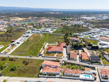 Moradia T5 para Venda em Pataias e Martingança