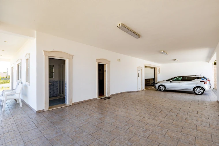 Moradia T5 para Venda em Pataias e Martingança Foto 48