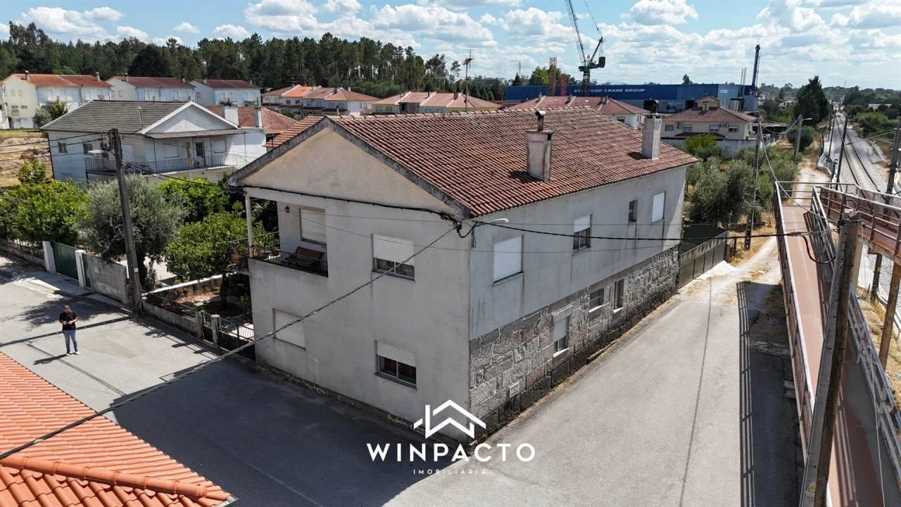 Moradia T5 para Venda em Canas de Senhorim Foto 42