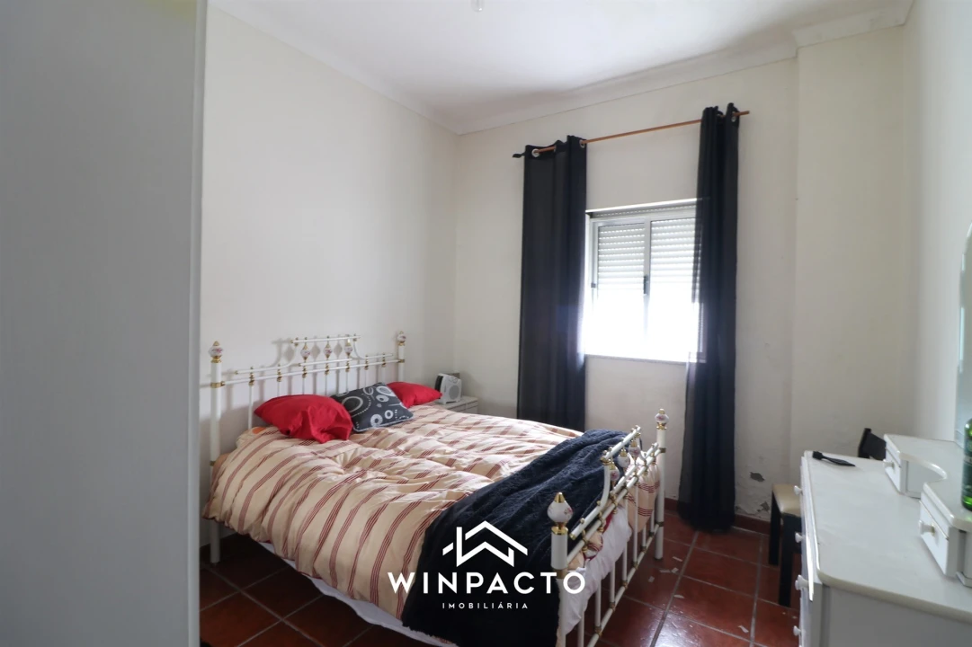 Moradia T5 para Venda em Canas de Senhorim Foto 27