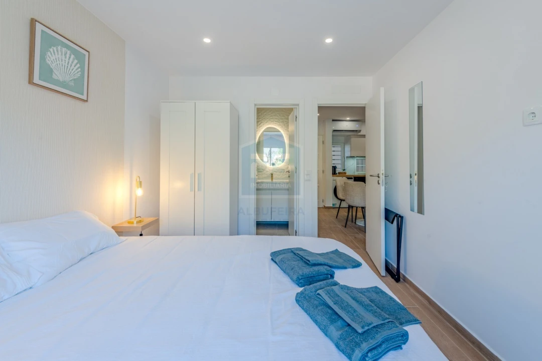Apartamento T1 para Venda em Albufeira e Olhos de Água Foto 17