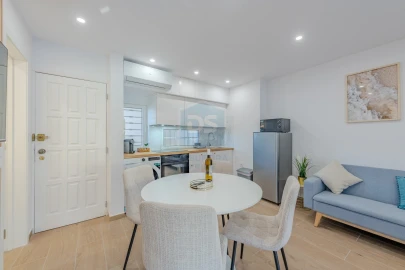 Apartamento T1 para Venda em Albufeira e Olhos de Água