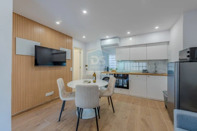 Apartamento T1 para Venda em Albufeira e Olhos de Água