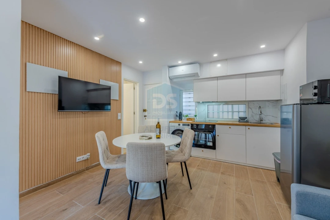 Apartamento T1 para Venda em Albufeira e Olhos de Água Foto 2