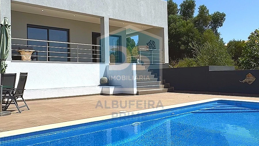 Moradia T3 para Venda em Querença, Tôr e Benafim
