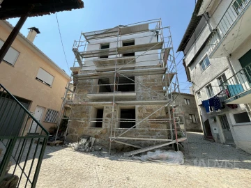 Apartamento T3 para Venda em Abraveses