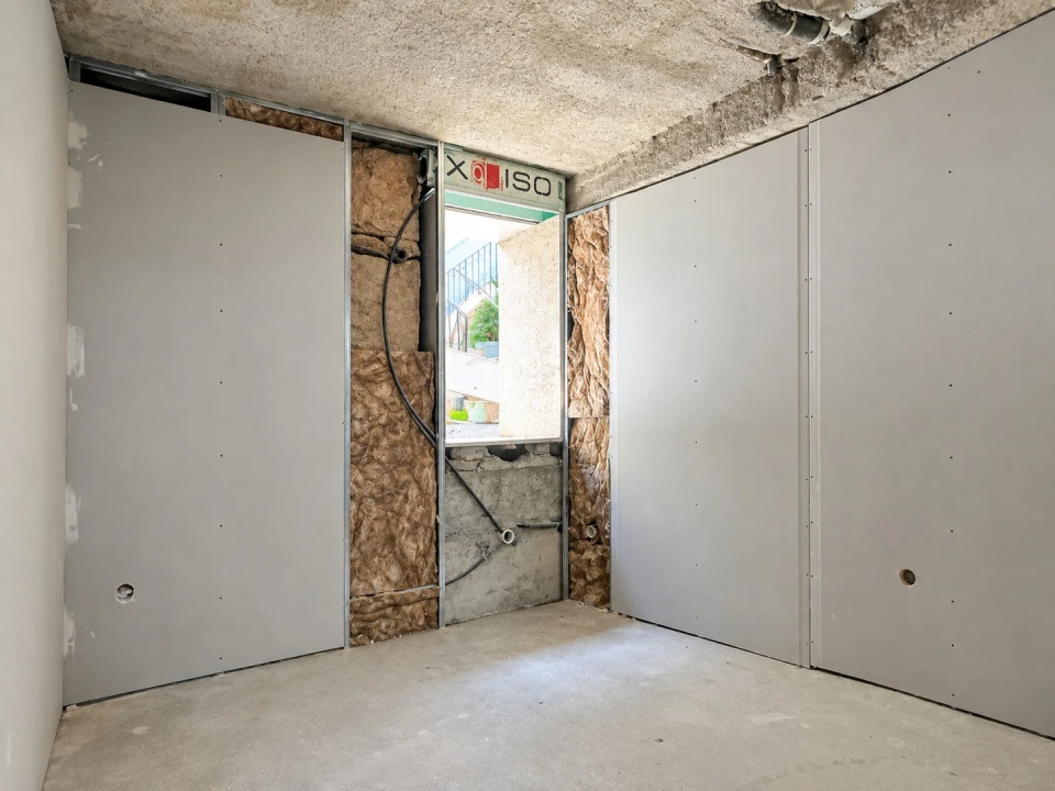 Apartamento T0 para Venda em Abraveses Foto 9