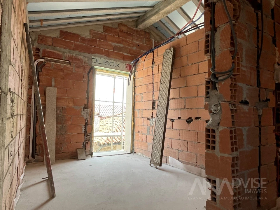 Apartamento T3 para Venda em Abraveses Foto 16