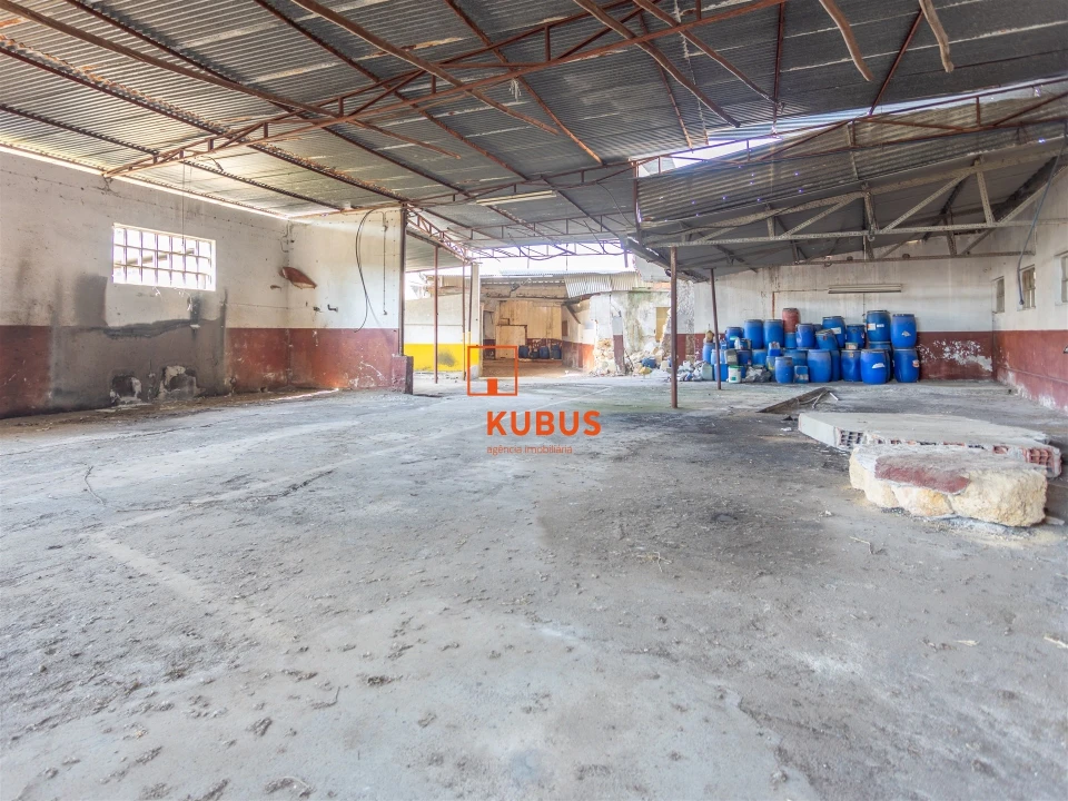 Armazém para Venda em Alcanena e Vila Moreira Foto 14