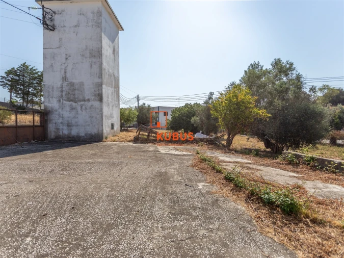 Armazém para Venda em Alcanena e Vila Moreira Foto 12