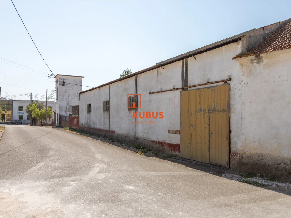 Armazém para Venda em Alcanena e Vila Moreira Foto 2
