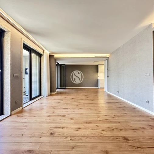 Apartamento T2 para Arrendamento em Bonfim Foto 9