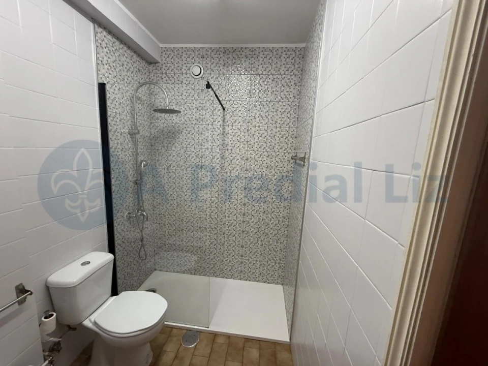Apartamento T1 para Venda em Bonfim Foto 12