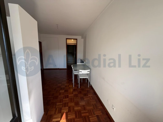 Apartamento T1 para Venda em Bonfim Foto 3