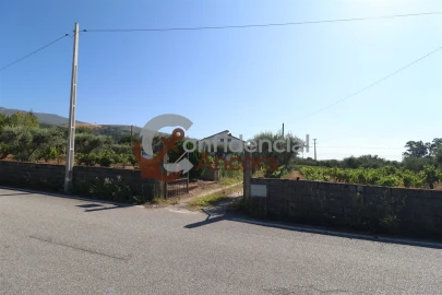 Quinta T3 para Venda em Melo e Nabais