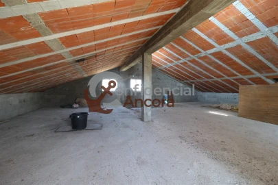 Quinta T3 para Venda em Melo e Nabais