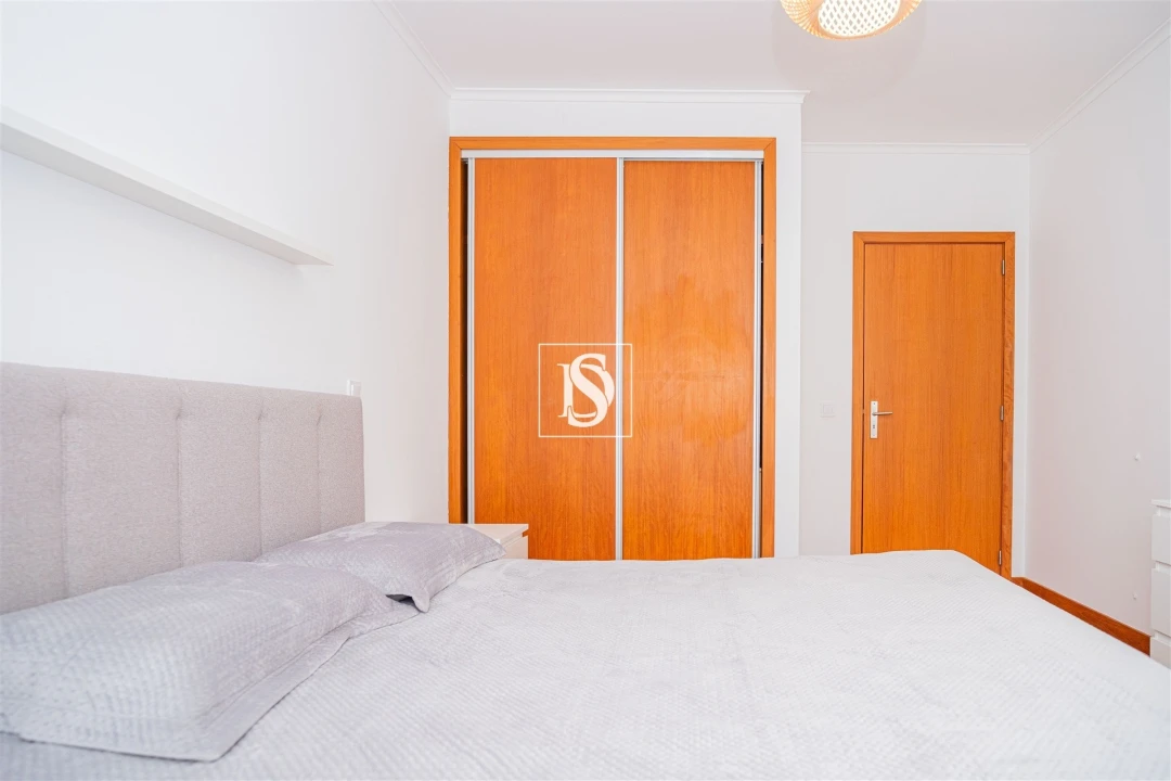 Apartamento T2 para Venda em Varzea Foto 22