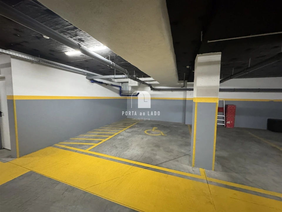 Apartamento T2 para Venda em Avintes Foto 17