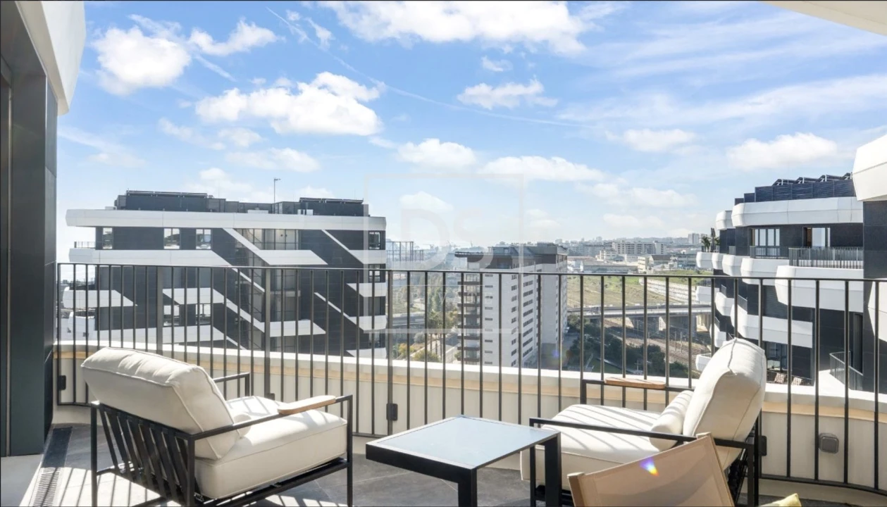 Apartamento T4 para Venda em Parque das Nações Foto 30