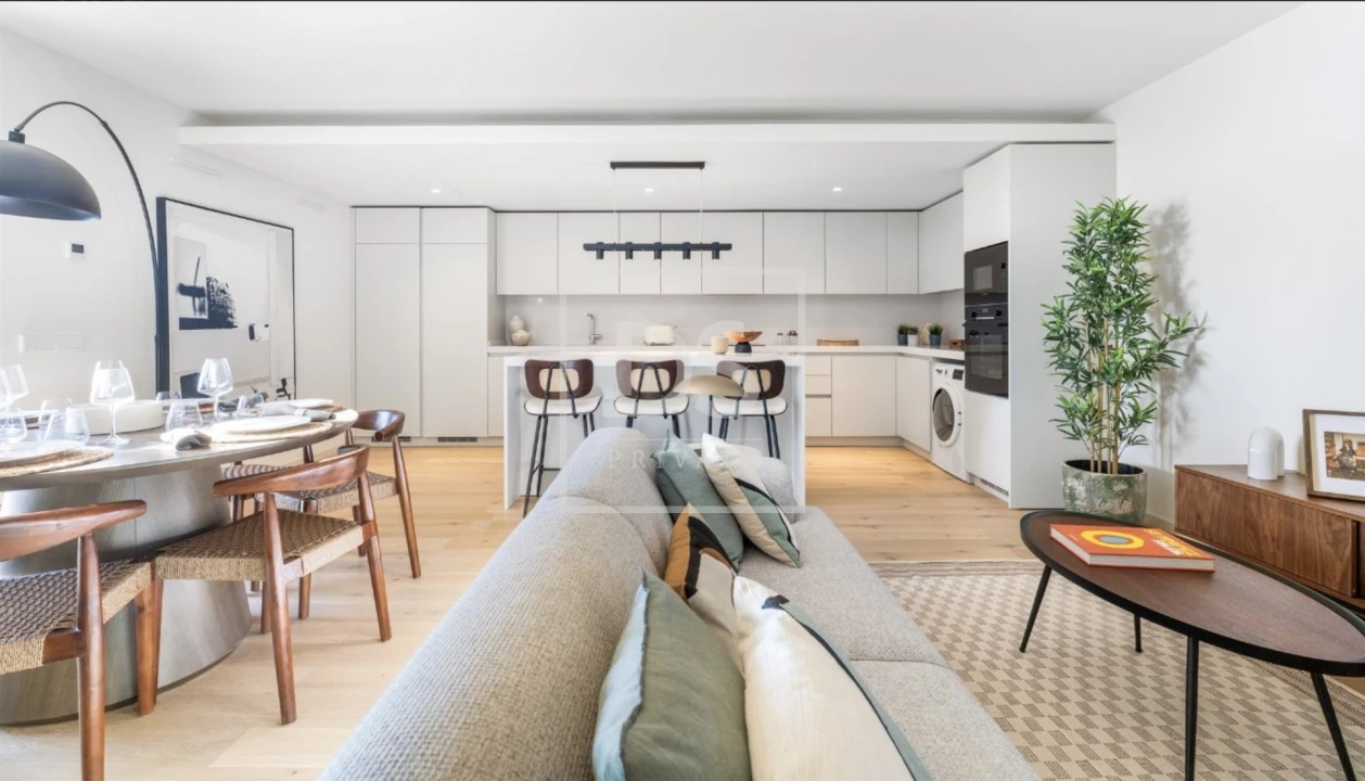 Apartamento T4 para Venda em Parque das Nações Foto 29