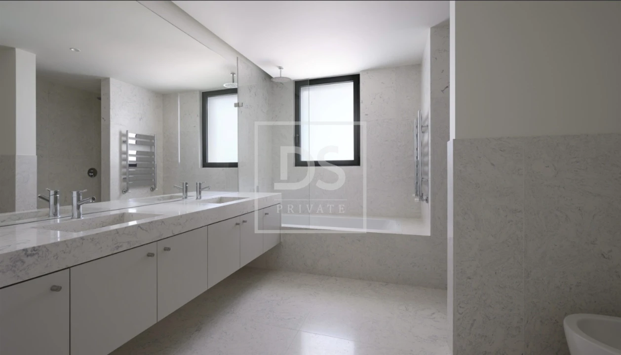 Apartamento T4 para Venda em Parque das Nações Foto 11