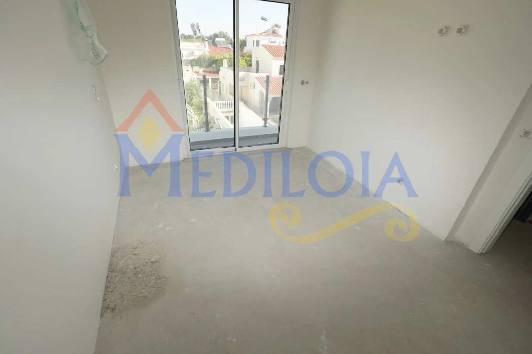 Apartamento T1 para Venda em Altura Foto 5