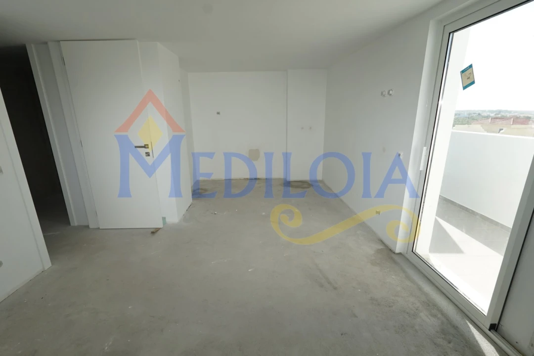 Apartamento T1 para Venda em Altura Foto 10