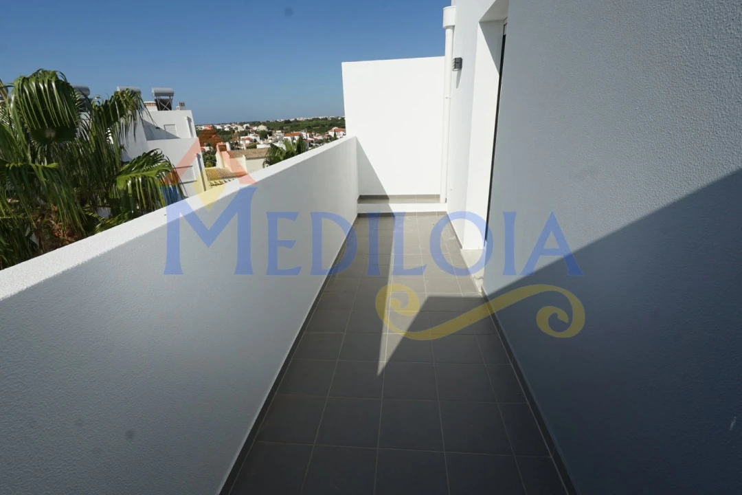 Apartamento T1 para Venda em Altura Foto 18