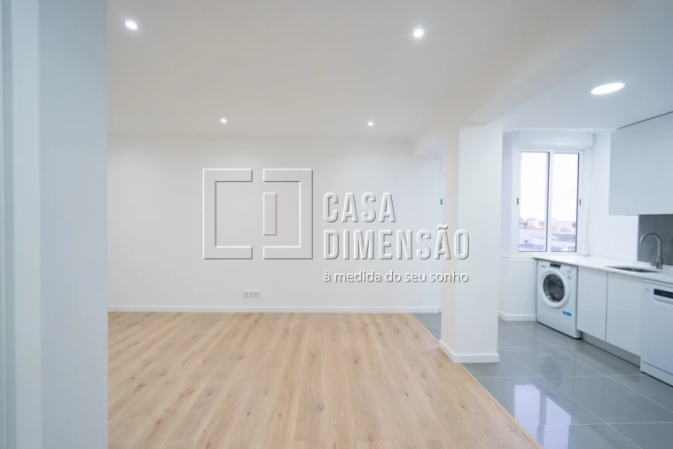 Apartamento T2 para Venda em Cacém e São Marcos Foto 3