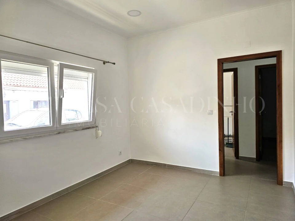 Moradia T2 para Arrendamento em Azeitão (São Lourenço e São Simão) Foto 2
