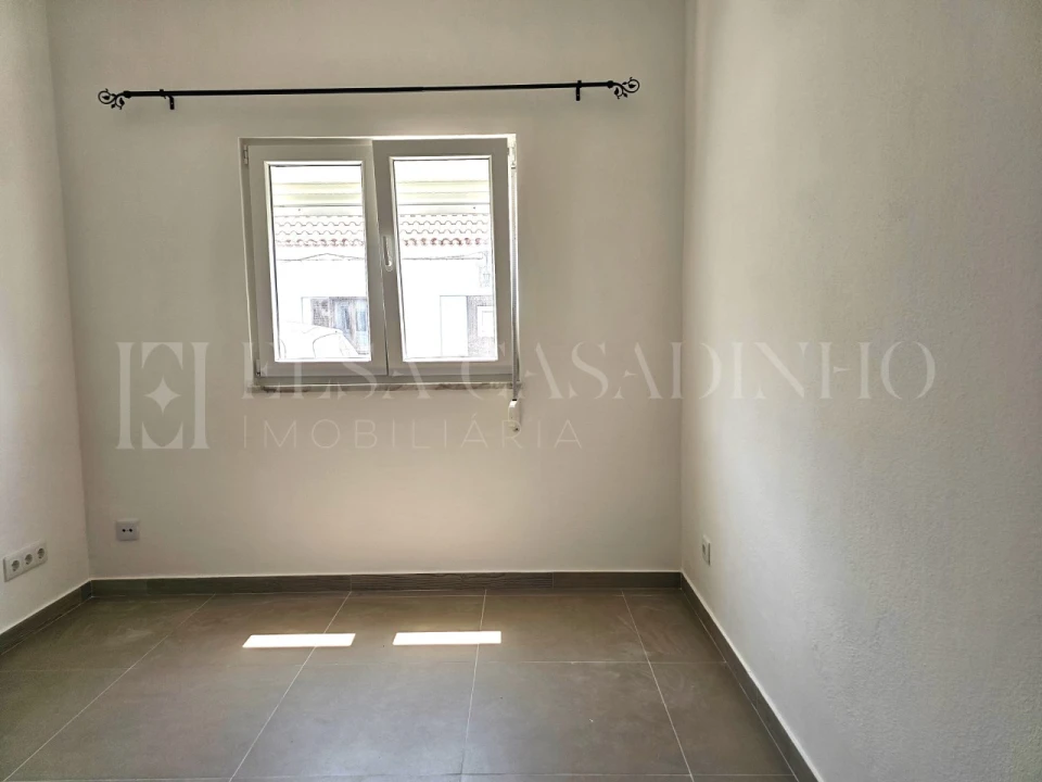 Moradia T2 para Arrendamento em Azeitão (São Lourenço e São Simão) Foto 8