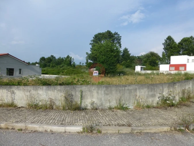 Terreno para Venda em Mazedo e Cortes Foto 2