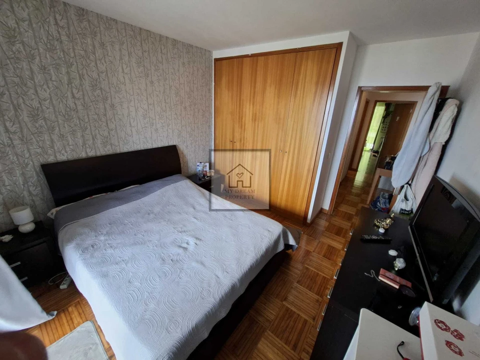 Apartamento T2 para Venda em São Martinho Foto 9